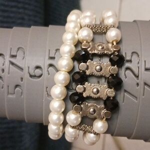 2 faux pearl bracelets